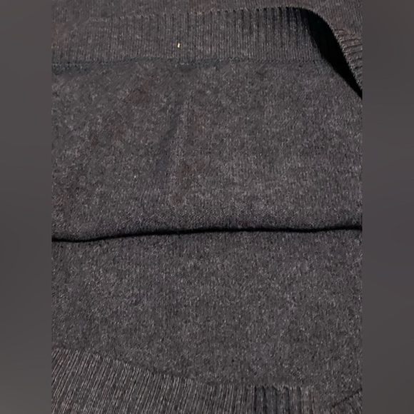 John W Nordstrom 100% cashmere V-Neck sweater - Picture 6 of 13